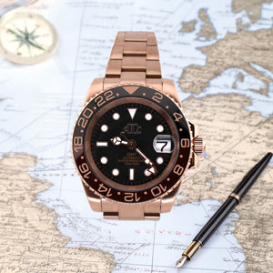 Globetrotter's Timepiece